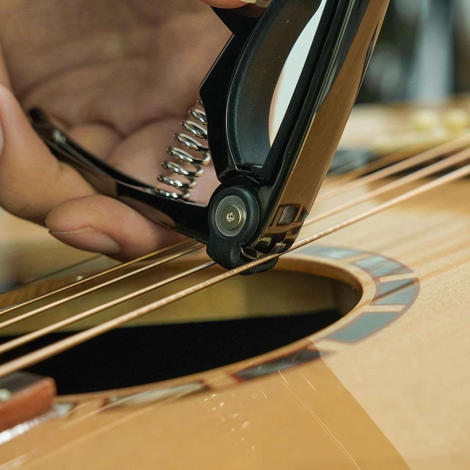 4-in-1 Gitaar Capo voor 6 Snar - Acoustic Guitar Dreadnought recensie en prijs